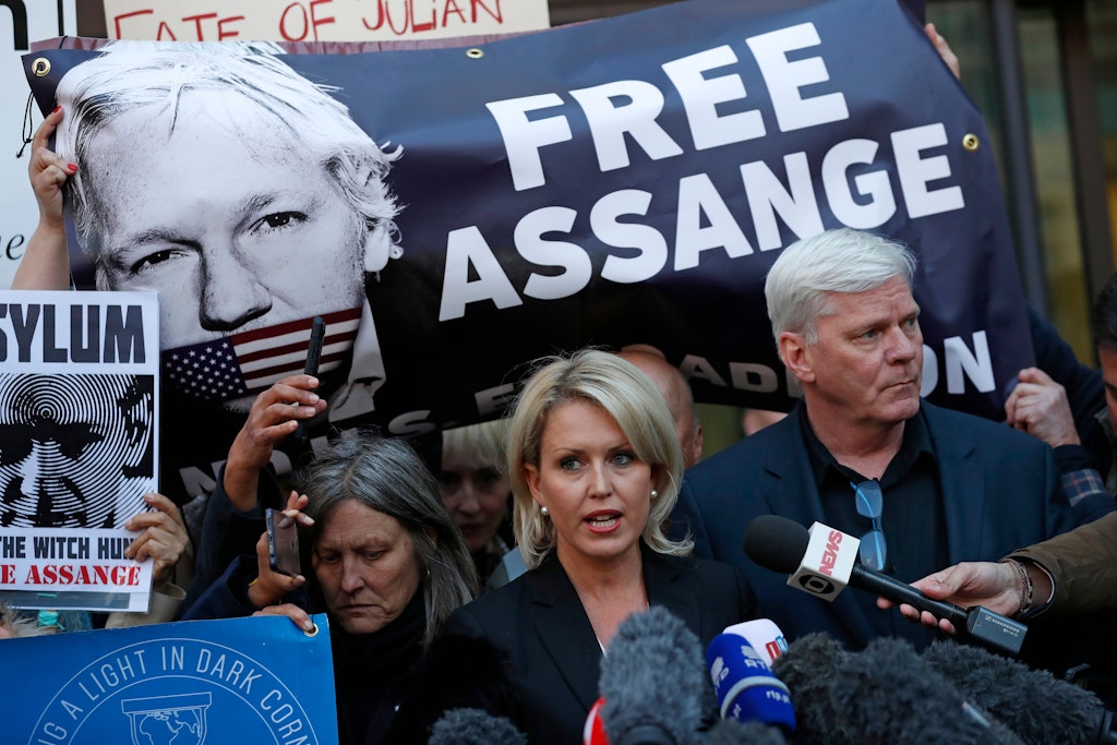 Assange-Anwältin: „Wir schlafwandeln in eine Zeit ohne Freiheitsrechte“